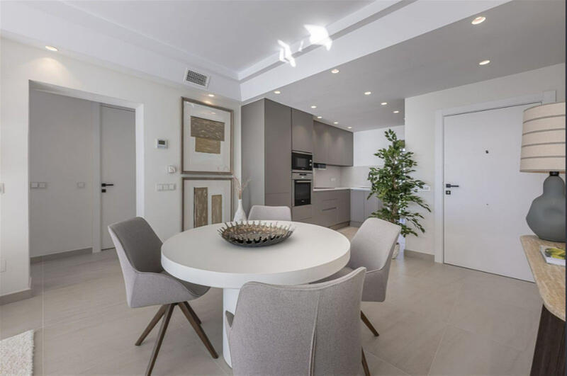 3 спальная комната квартира продается