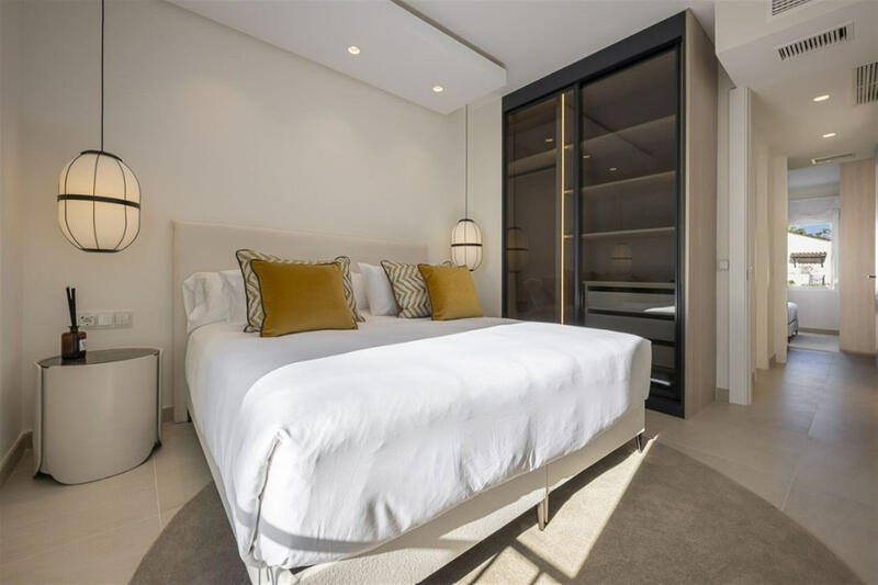 3 спальная комната квартира продается