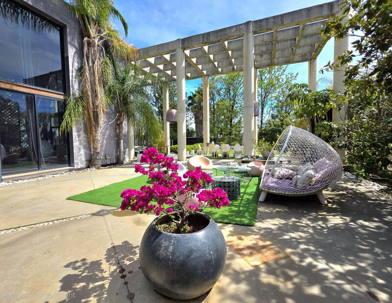 5 bedroom Villa for sale