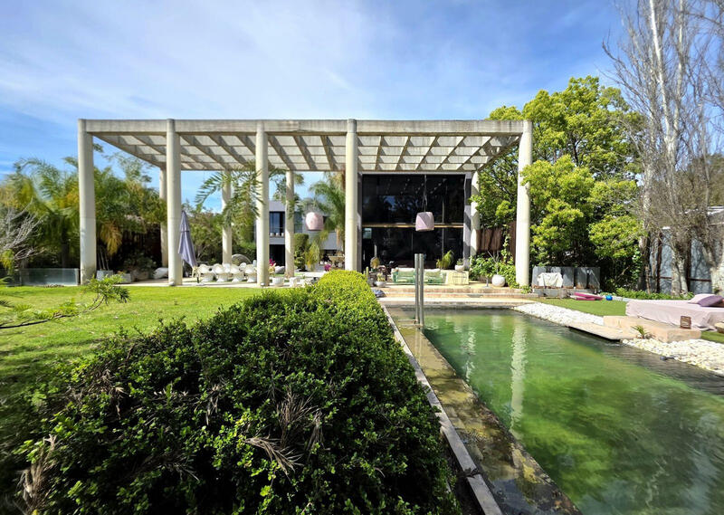 5 bedroom Villa for sale