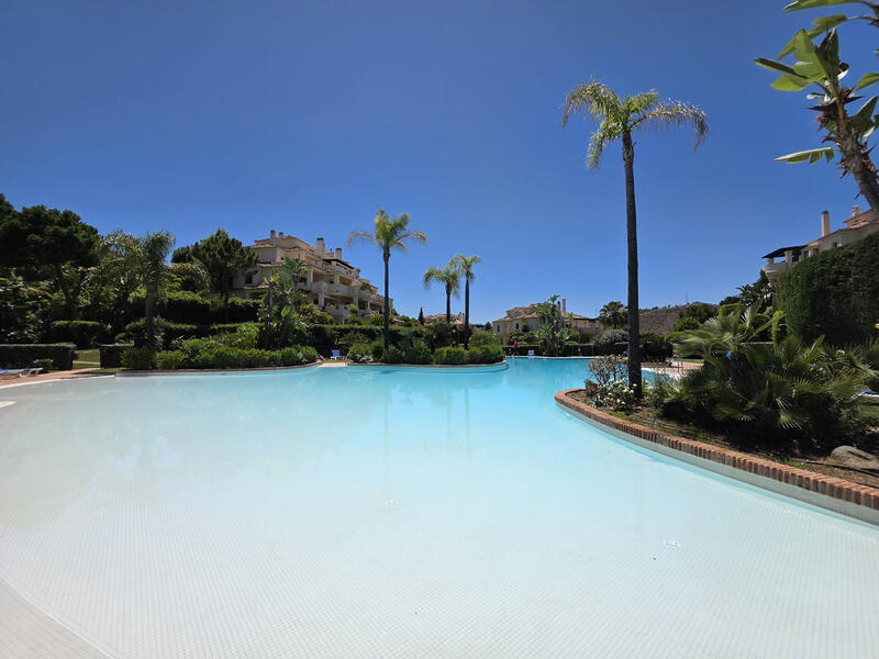 Apartment for Long Term Rent in Benahavis, Málaga Apartment for Long Term Rent in Benahavis, Málaga