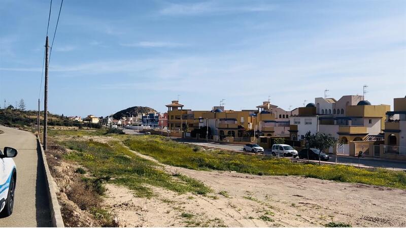 Jord til salg i San Juan de los Terreros, Almería