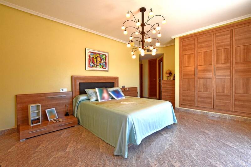 7 slaapkamer Gezinswoning Te koop