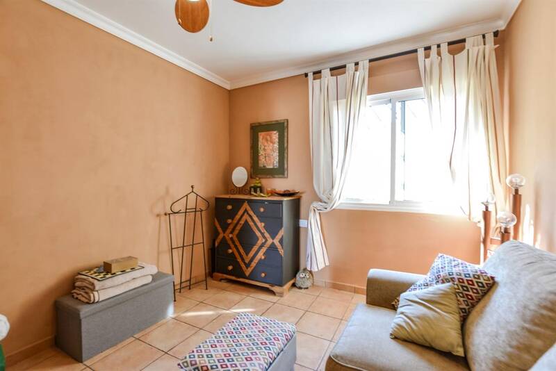 6 Cuarto Villa en venta