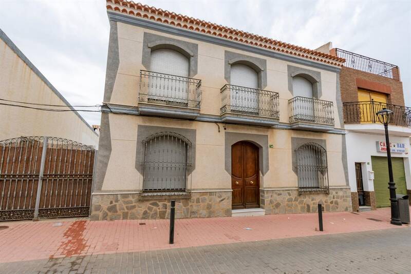 Gezinswoning Te koop in Los Gallardos, Almería