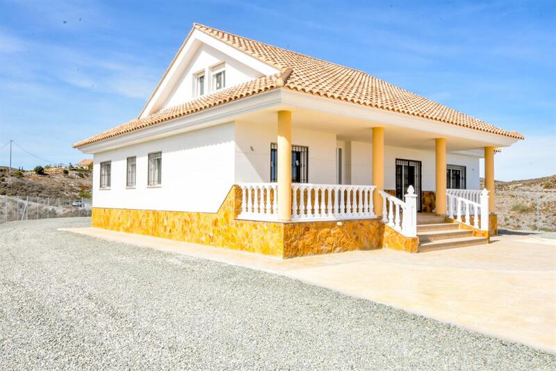 5 soverom Villa til salgs