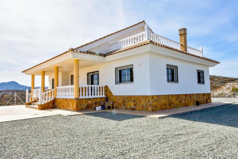 5 soverom Villa til salgs