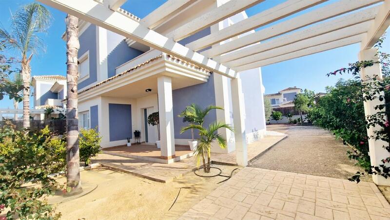 3 Cuarto Villa en venta