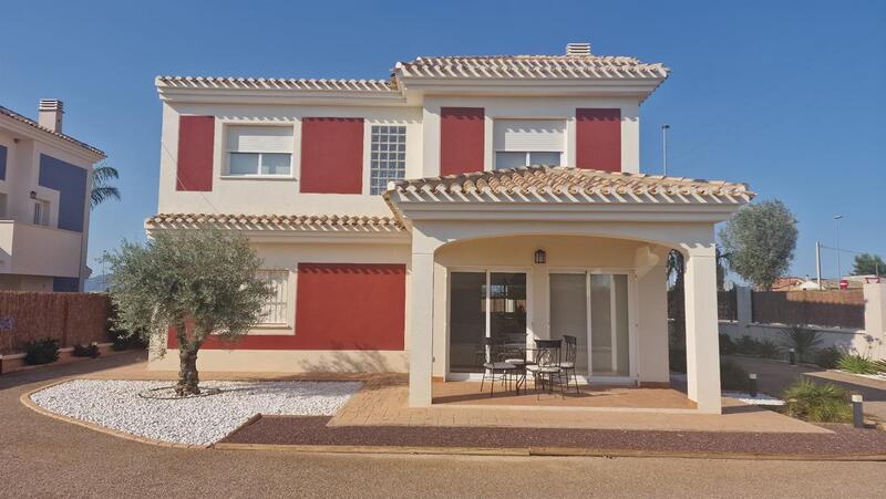 4 Cuarto Villa en venta