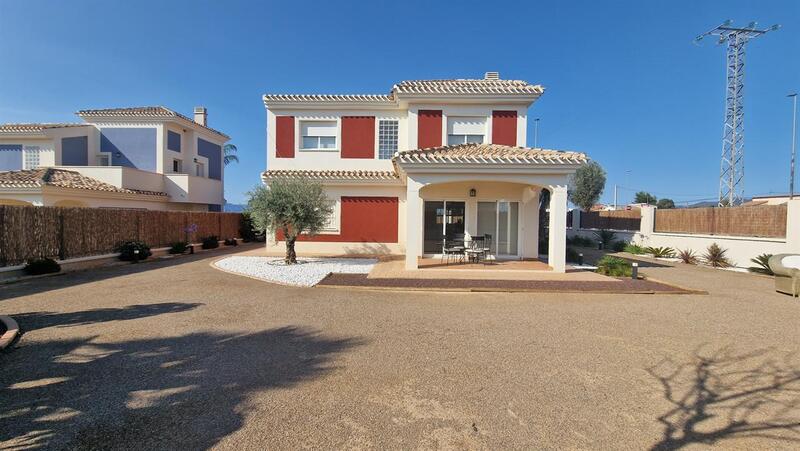 4 chambre Villa à vendre