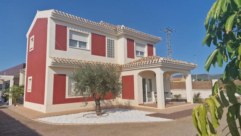 4 chambre Villa à vendre