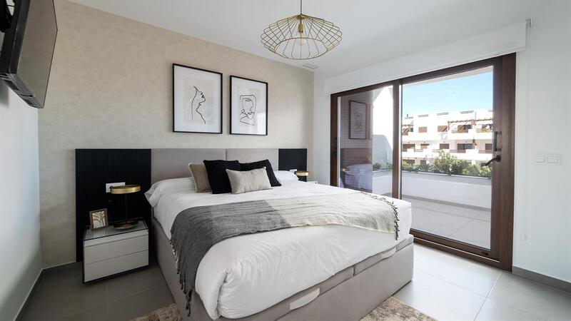 2 bedroom Townhouse for sale