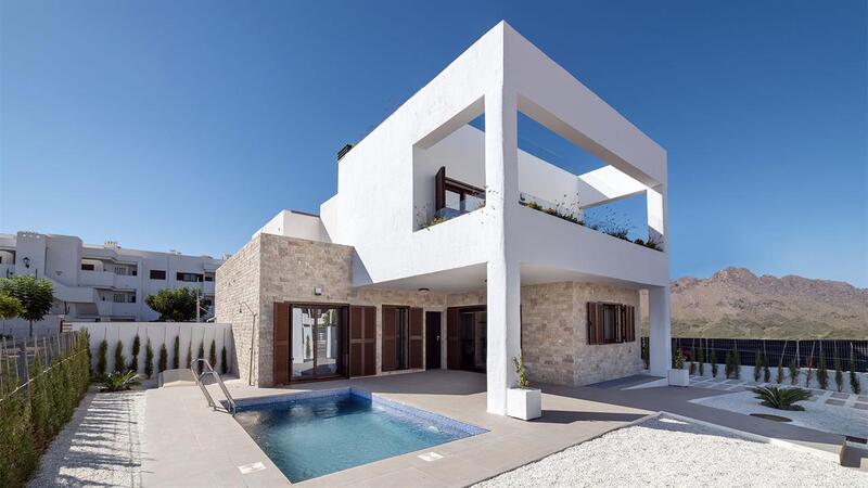2 bedroom Townhouse for sale