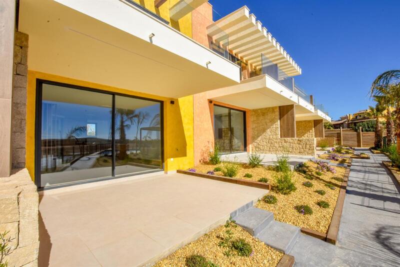 Stadthaus zu verkaufen in Desert Springs, Almería