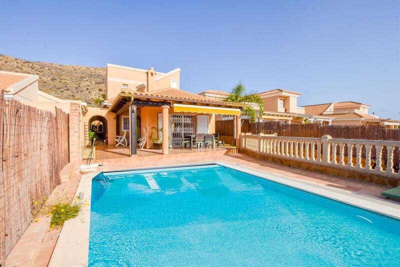 Villa til salgs i San Juan de los Terreros, Almería