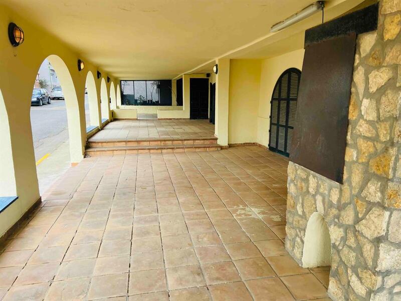 12 Cuarto Villa en venta