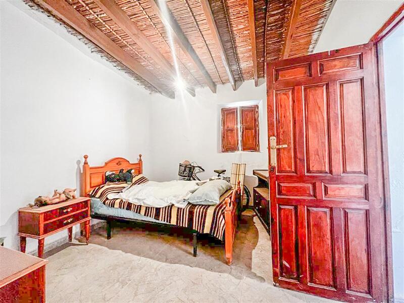 7 Schlafzimmer Stadthaus zu verkaufen