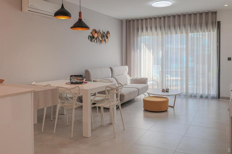 3 bedroom Apartment for sale