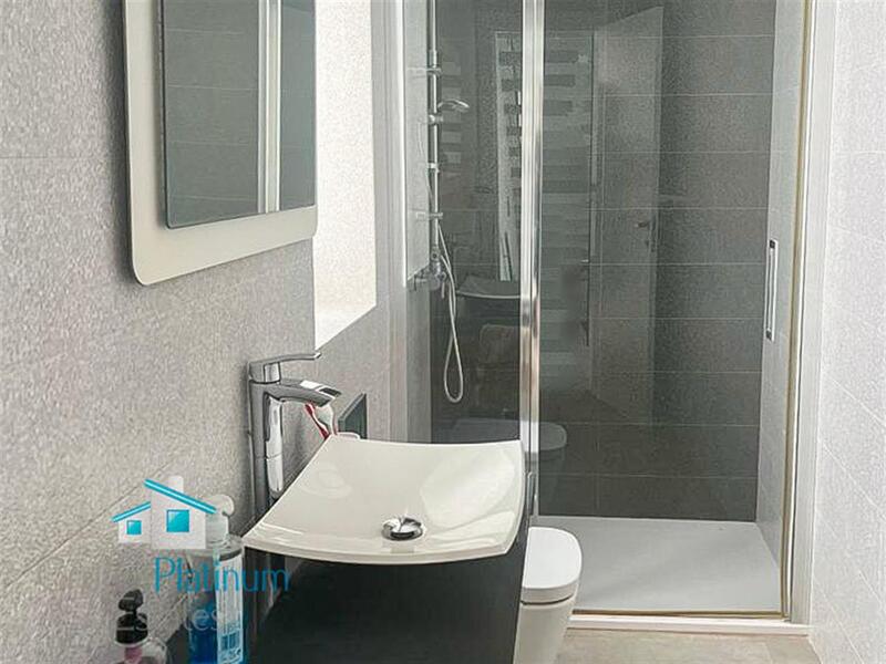 4 slaapkamer Villa Te koop