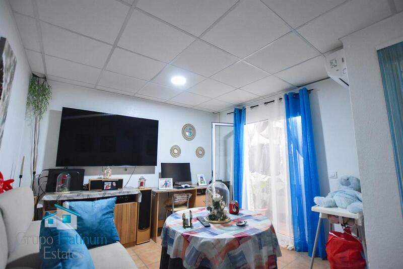 5 slaapkamer Gezinswoning Te koop