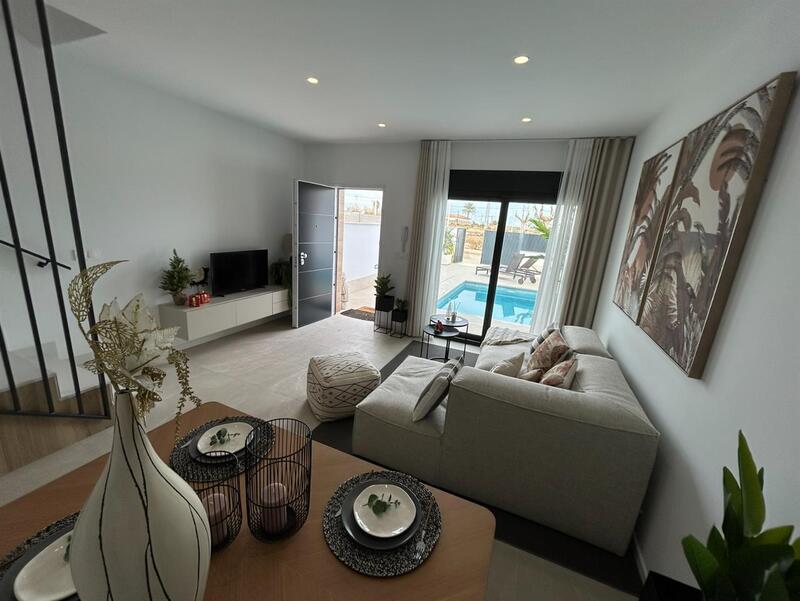 3 Cuarto Villa en venta