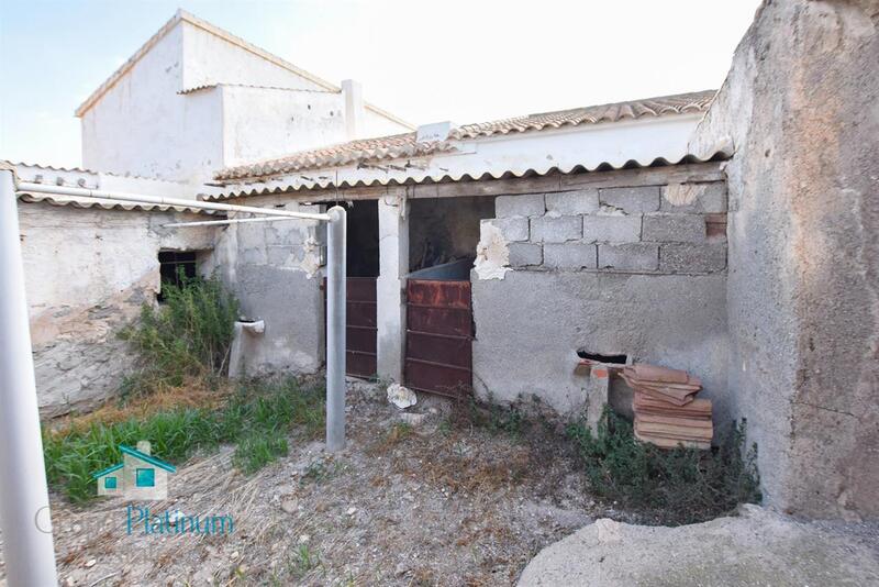4 bedroom Villa for sale