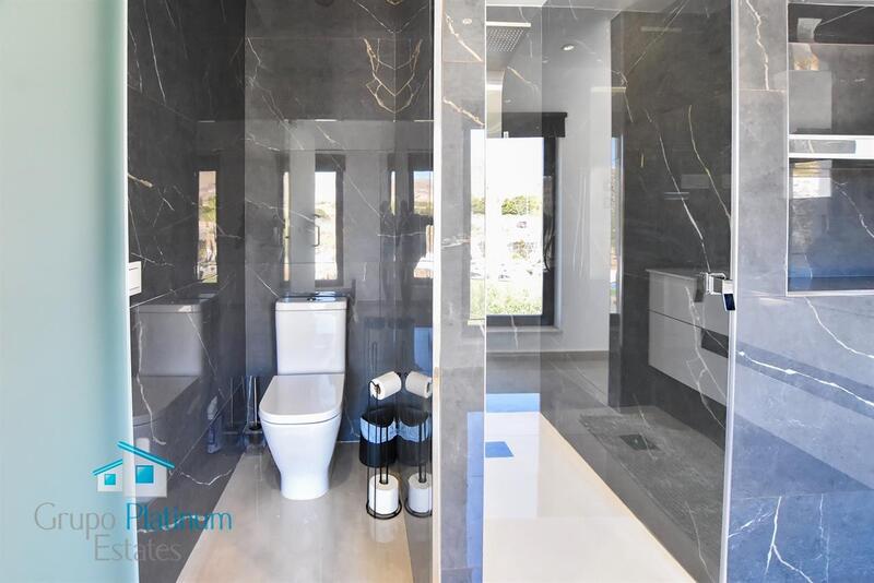 3 slaapkamer Villa Te koop