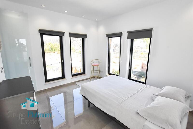 3 slaapkamer Villa Te koop