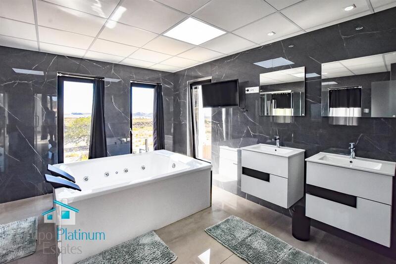 3 slaapkamer Villa Te koop