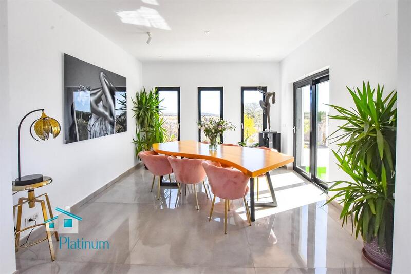 3 slaapkamer Villa Te koop