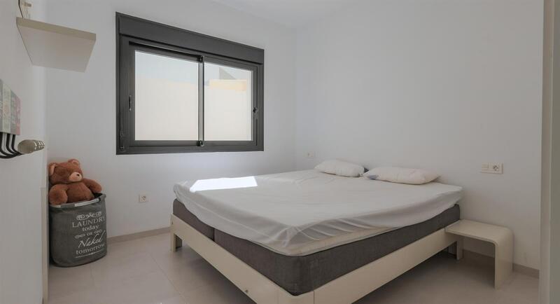 3 Schlafzimmer Stadthaus zu verkaufen