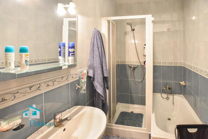 2 slaapkamer Appartement Te koop