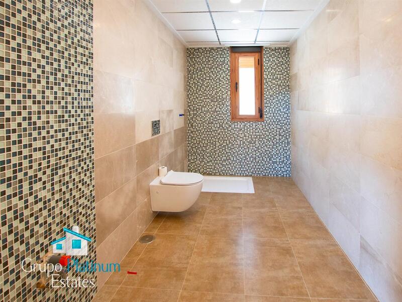 5 slaapkamer Villa Te koop