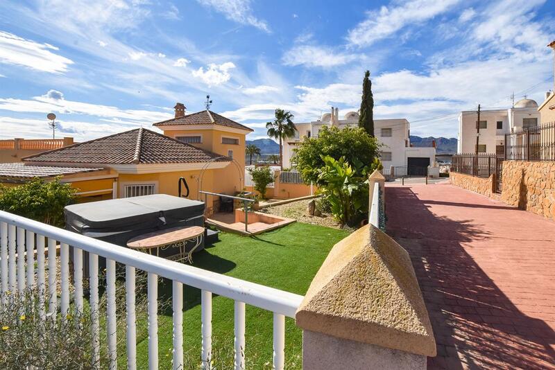 2 bedroom Villa for sale