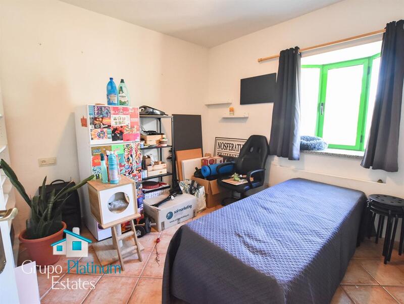 2 bedroom Townhouse for sale