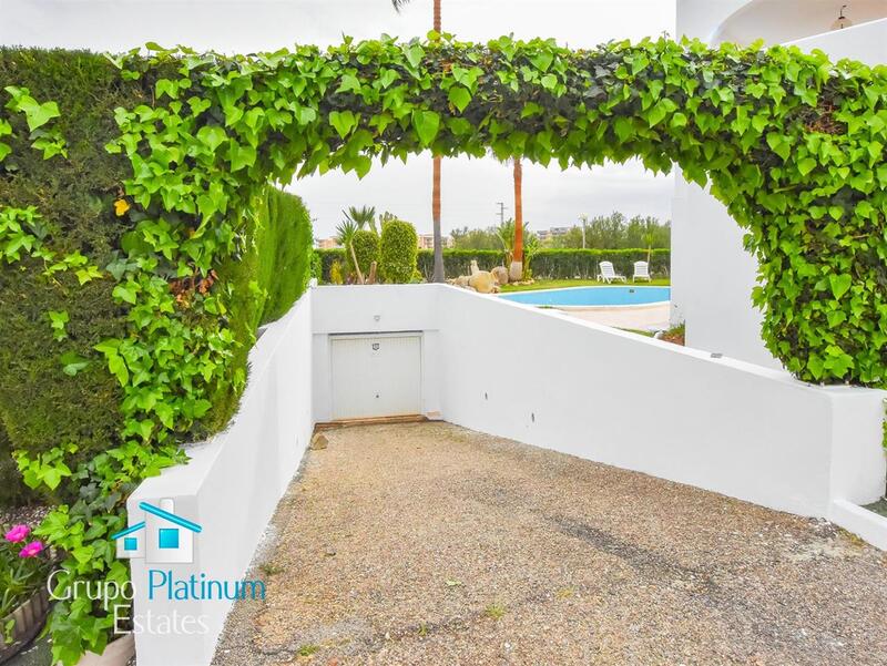 3 Cuarto Villa en venta