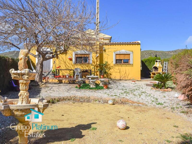 Villa for sale in El Puertecico, Almería