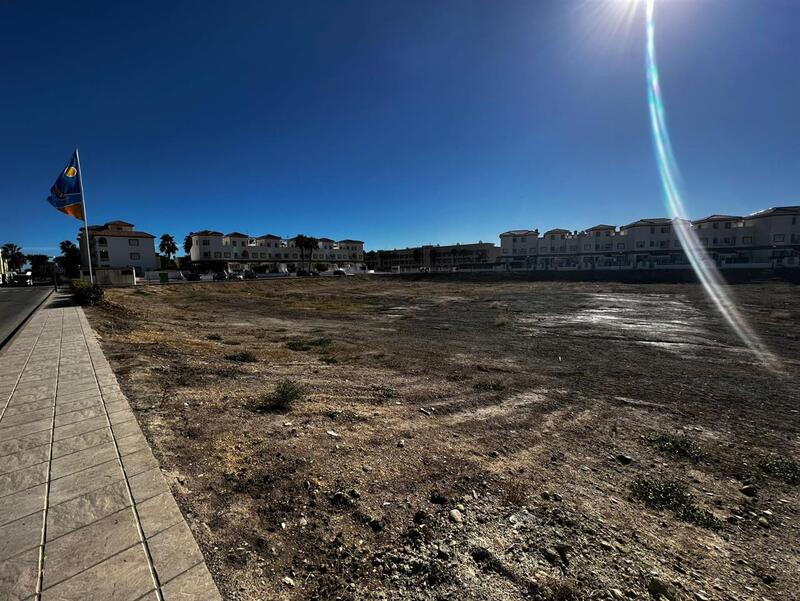 Land Te koop in Vera Playa, Almería