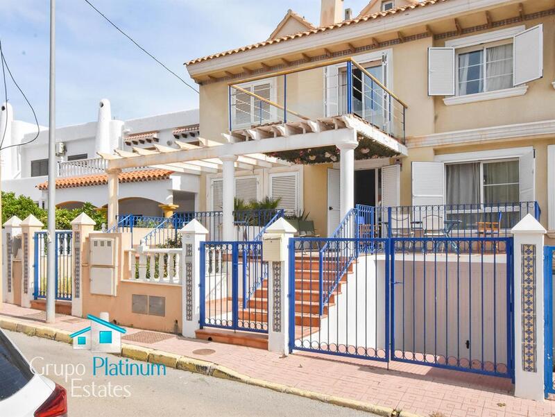 3 Cuarto Adosado en venta