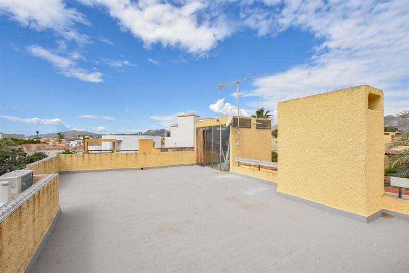 2 Cuarto Villa en venta