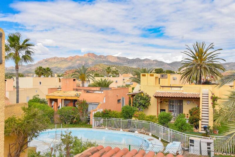 2 Cuarto Villa en venta