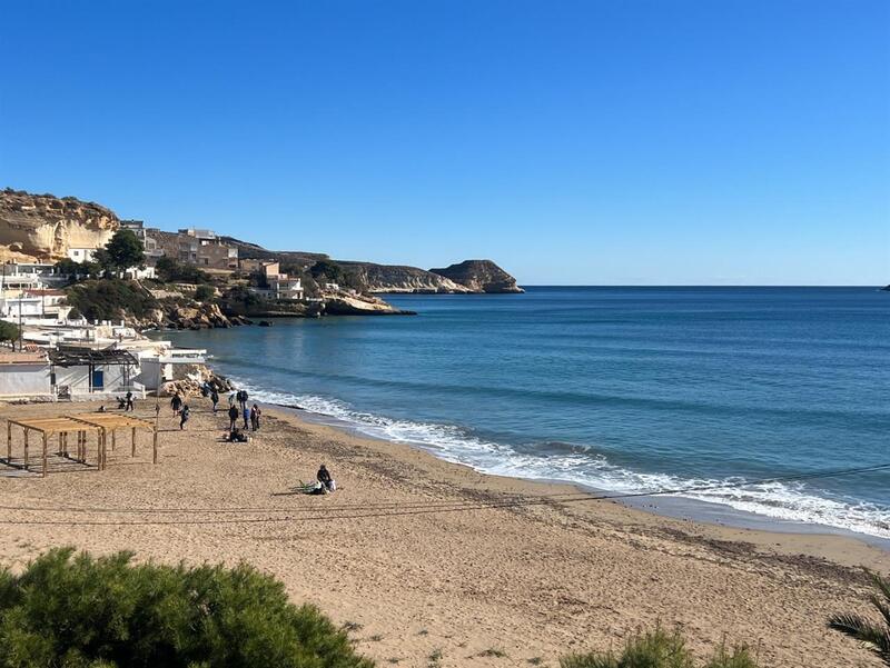 2 Cuarto Villa en venta