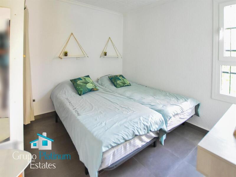 2 Cuarto Villa en venta