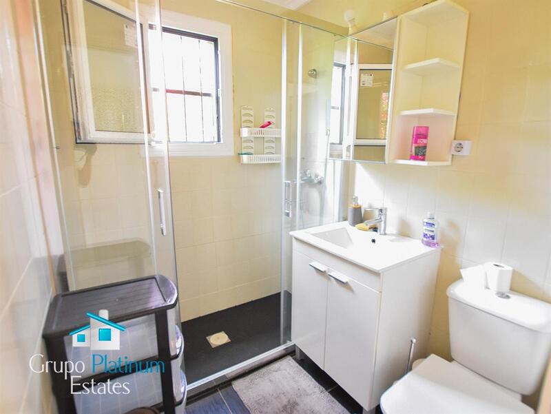 2 Cuarto Villa en venta