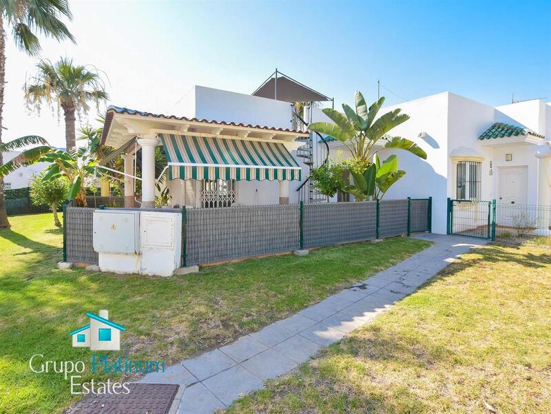 Townhouse for sale in San Juan de los Terreros, Almería
