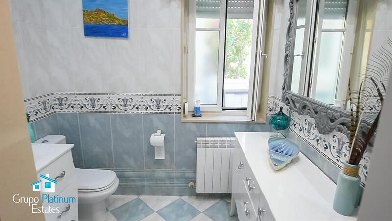 3 Cuarto Villa en venta