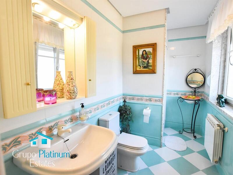 3 Cuarto Villa en venta