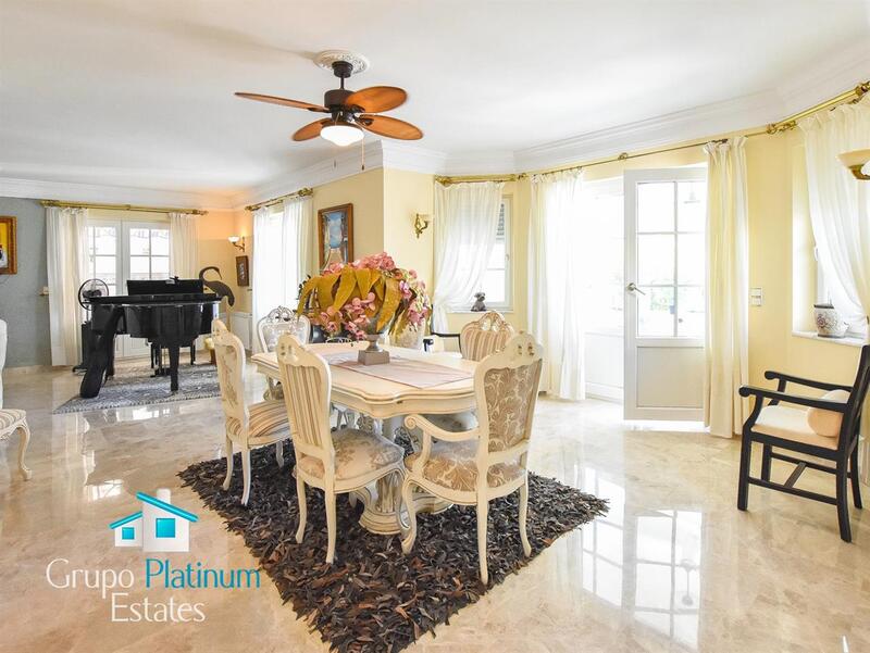 3 Cuarto Villa en venta