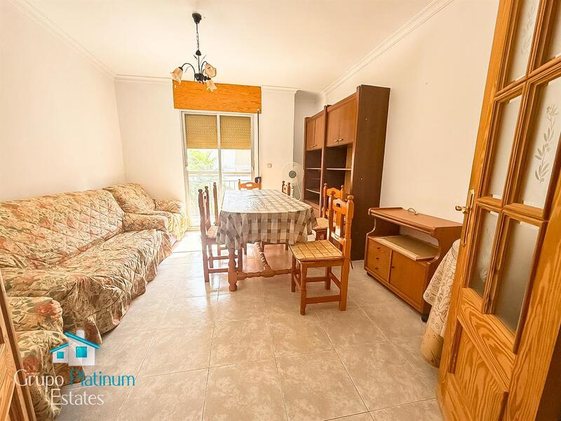 4 bedroom Townhouse for sale