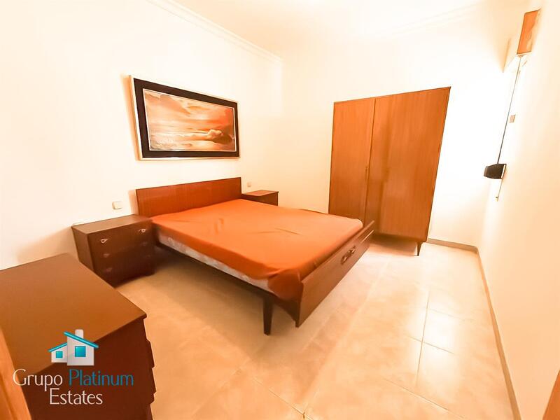 4 bedroom Townhouse for sale